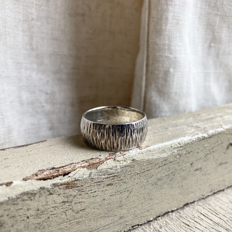 chunky engraved solid silver band ring 3.jpeg