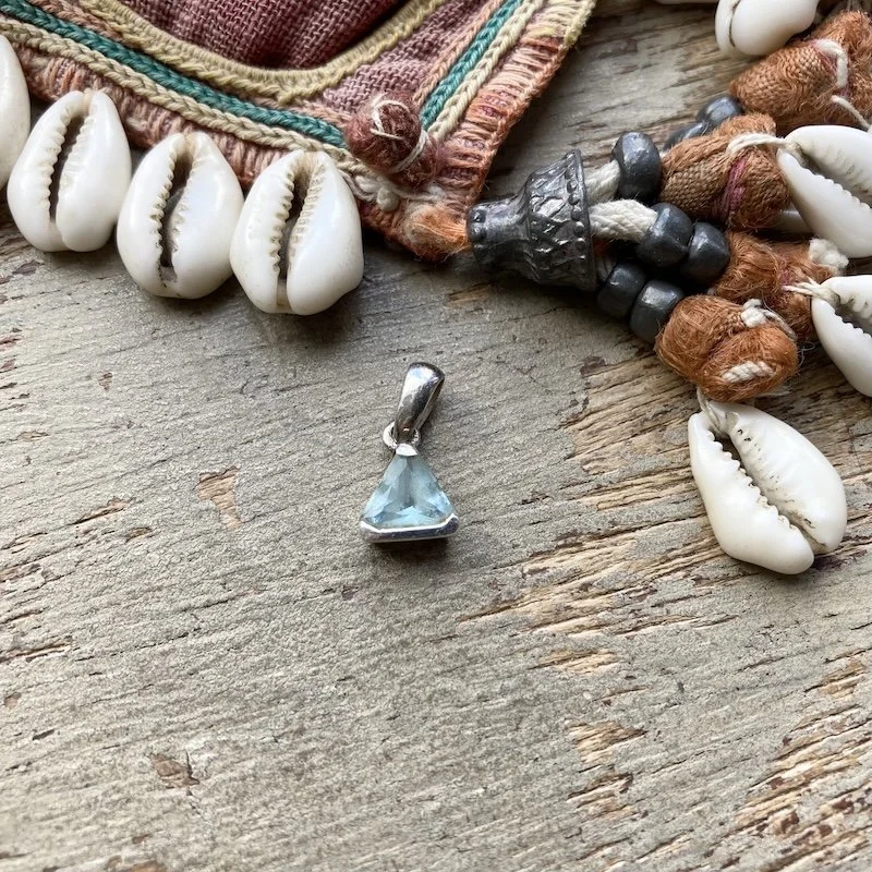 sterling silver topaz pendant 2.jpeg