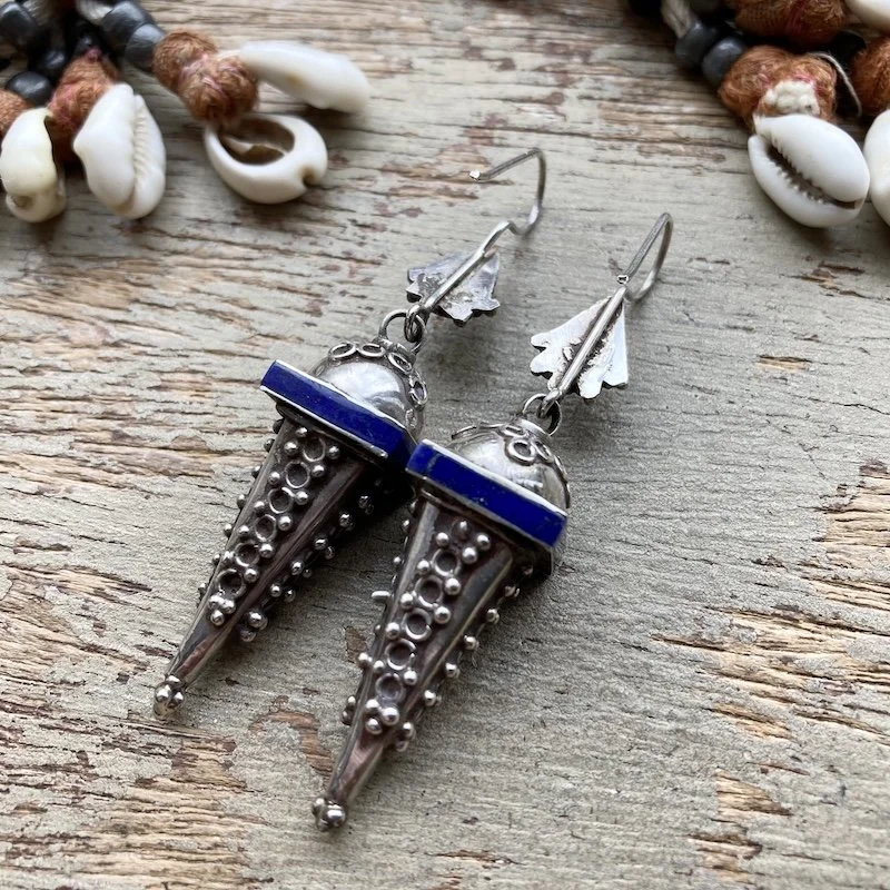 beautiful vintage Afghan sterling silver earrings 2.jpeg