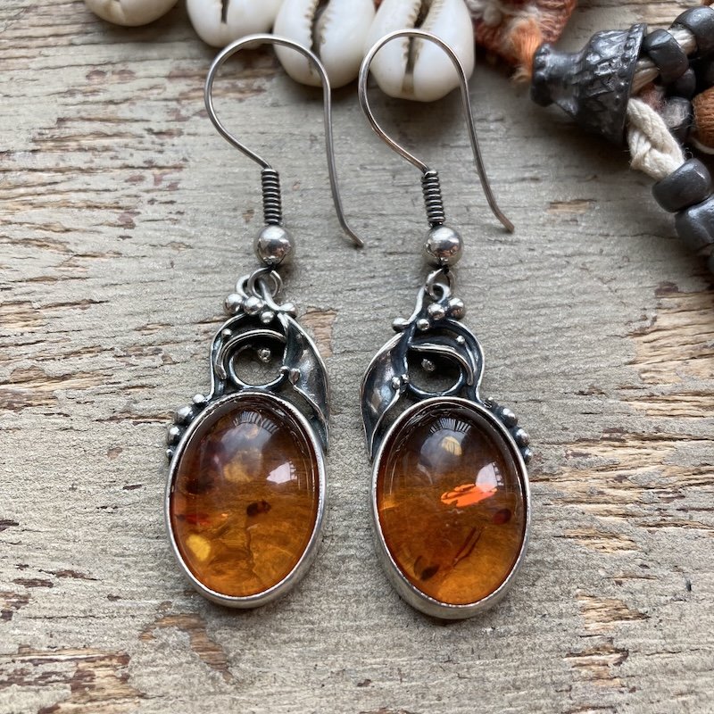 Stunning Vintage Sterling Silver Amber Earrings
