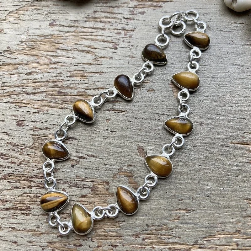 Lovely Sterling Silver Tiger's Eye Bracelet