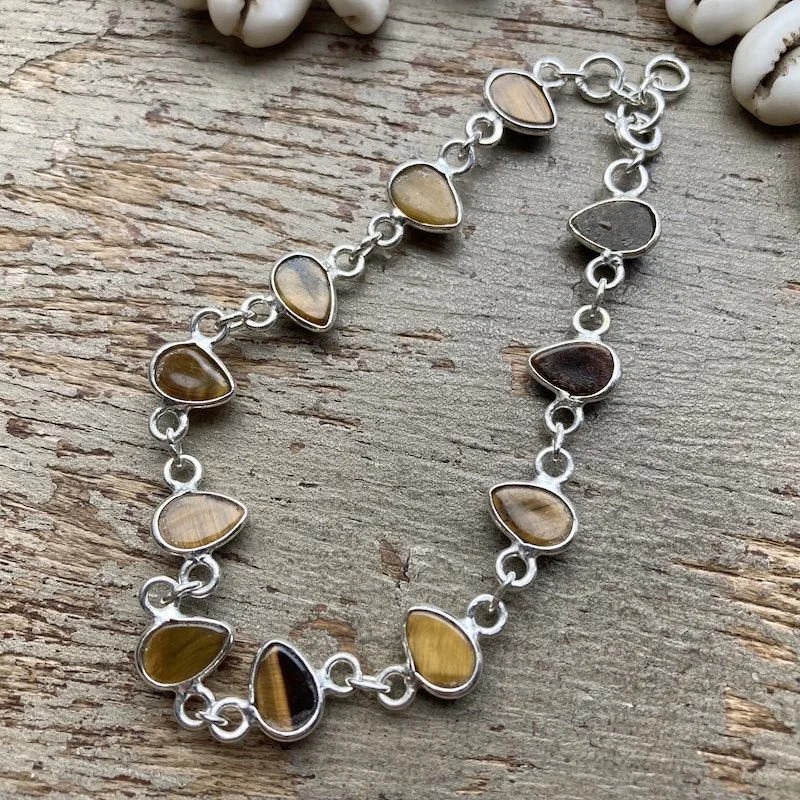 sterling silver and tiger's eye bracelet 3.jpeg