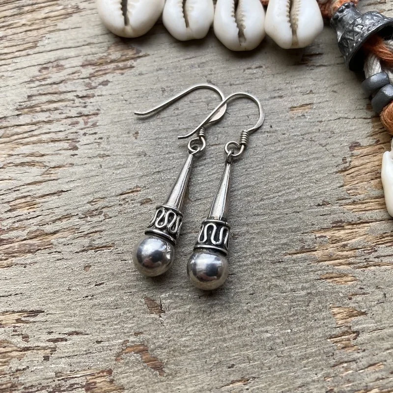 sterling silver bainese droplet earrings 3.jpeg