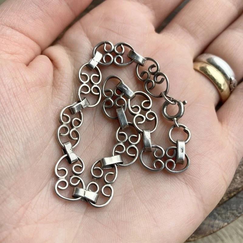 vintage ornate sterling silver bracelet 4.jpeg