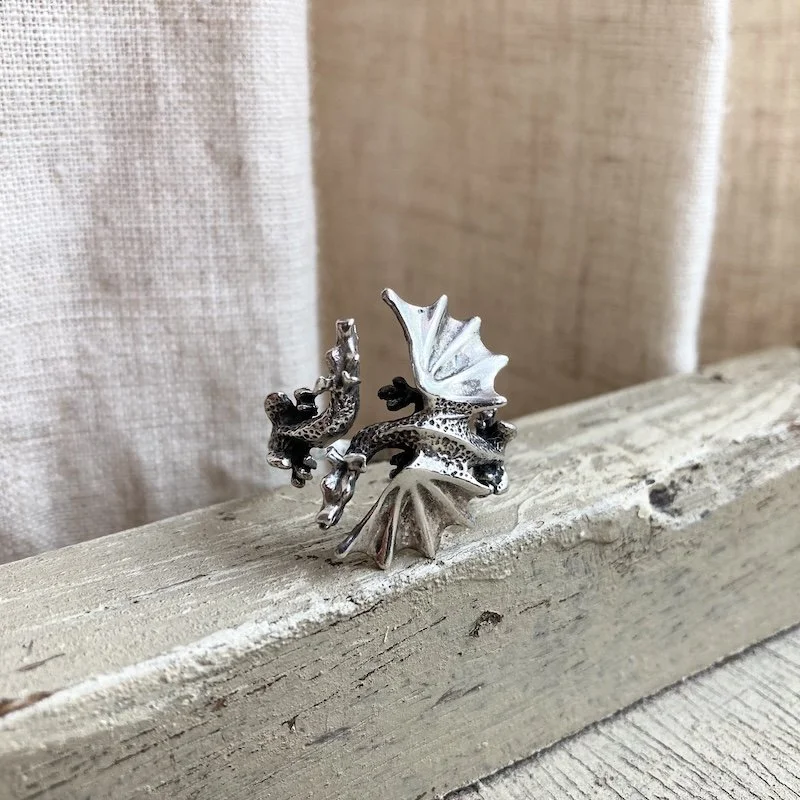 vintage sterling silver dragon ring 1.jpeg