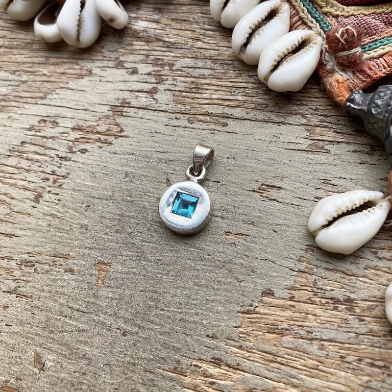 sterling silver blue crystal pendant 2.jpeg