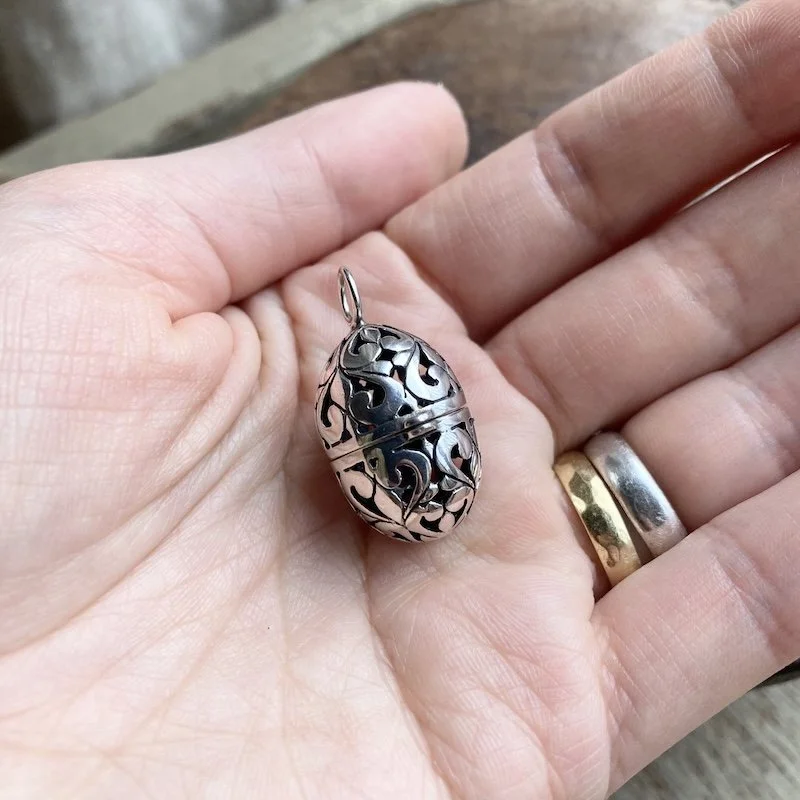 sterling silver openwork locket pendant 5.jpeg