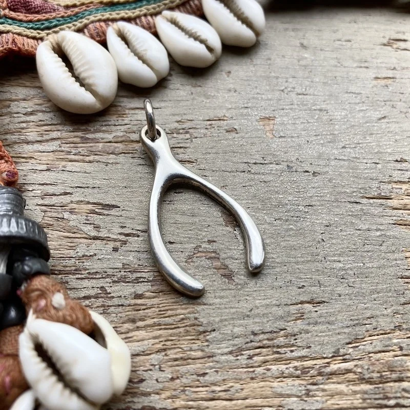 vintage sterling silver wishbone pendant 2.jpeg