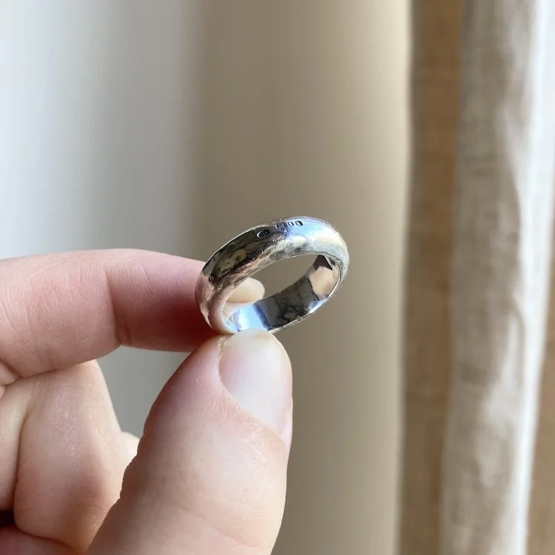 chunky vintage solid silver hallmark band ring 1.jpeg