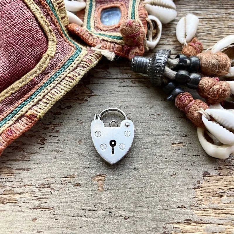 vintage sterling silver love heart padlock PH1 2.jpeg
