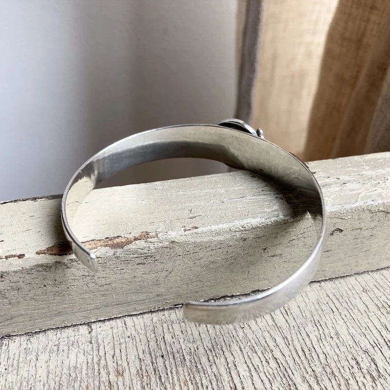 vintage sterling silver abalone shell bangle 4.jpeg