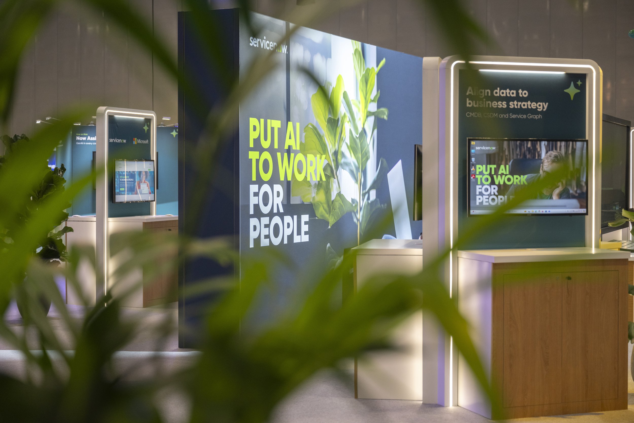 02102024-World Forum (London)-049 copy.jpeg