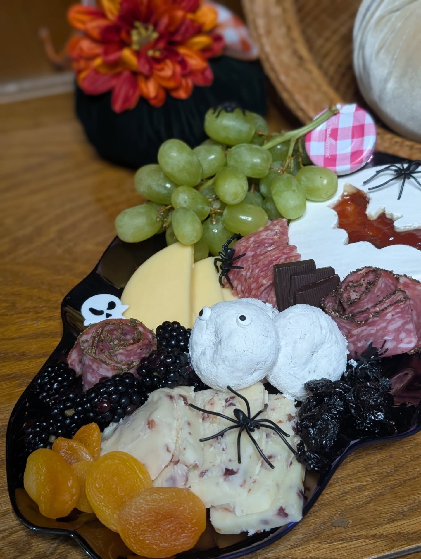 👻 Get your Halloween party started! 👻

Our spooky charcuterie boards are the perfect addition to your Halloween gathering. Premium meats &amp; cheeses, Halloween-themed pastries &amp; treats, fresh seasonal fruits, crackers &amp; festive accompanim