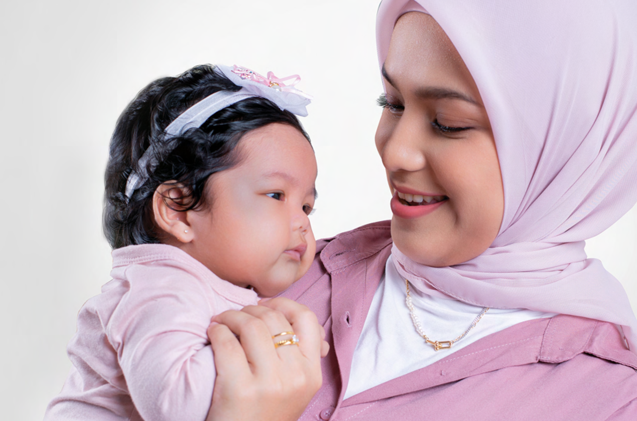 Tindik Bayi di Caremore Children Clinic by Filmore Medical