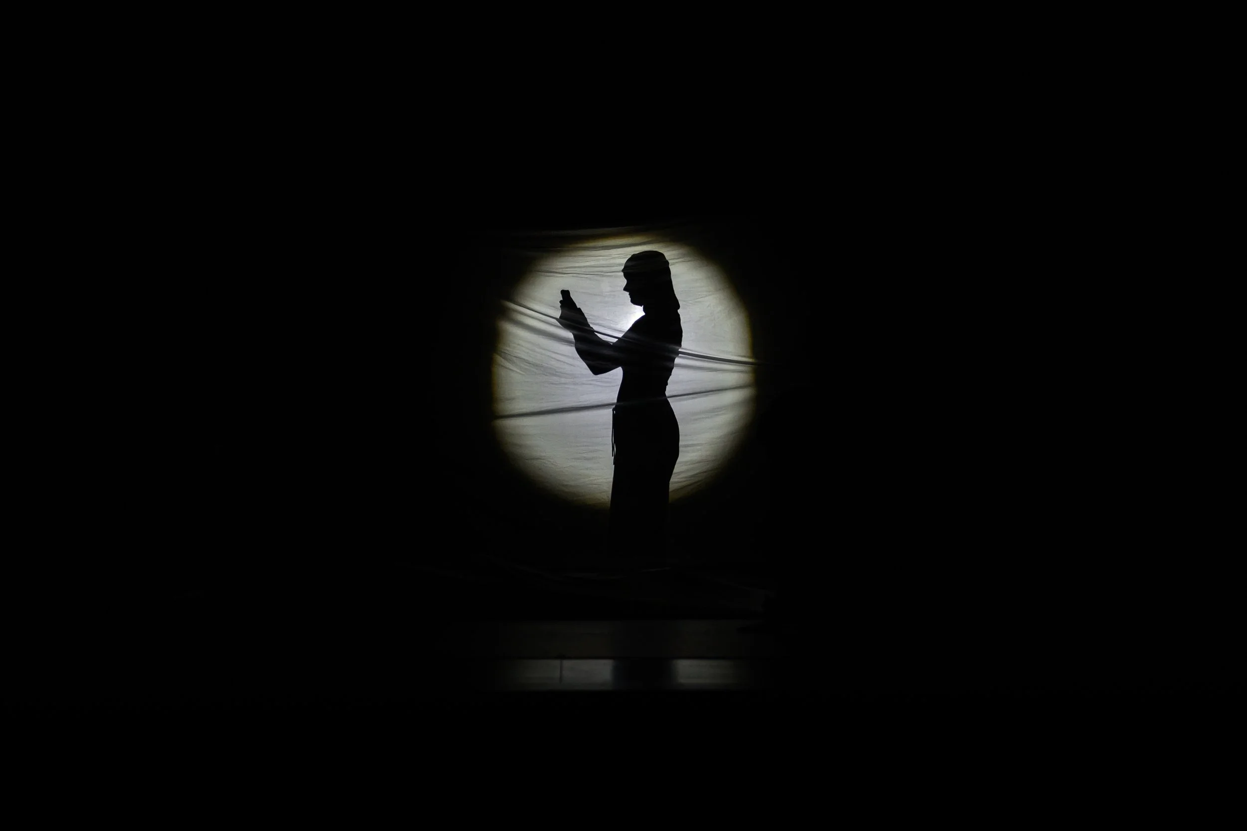 Lights Out devised by Glasgow Acting Acdemy/ Go Dance / Theatre Royal