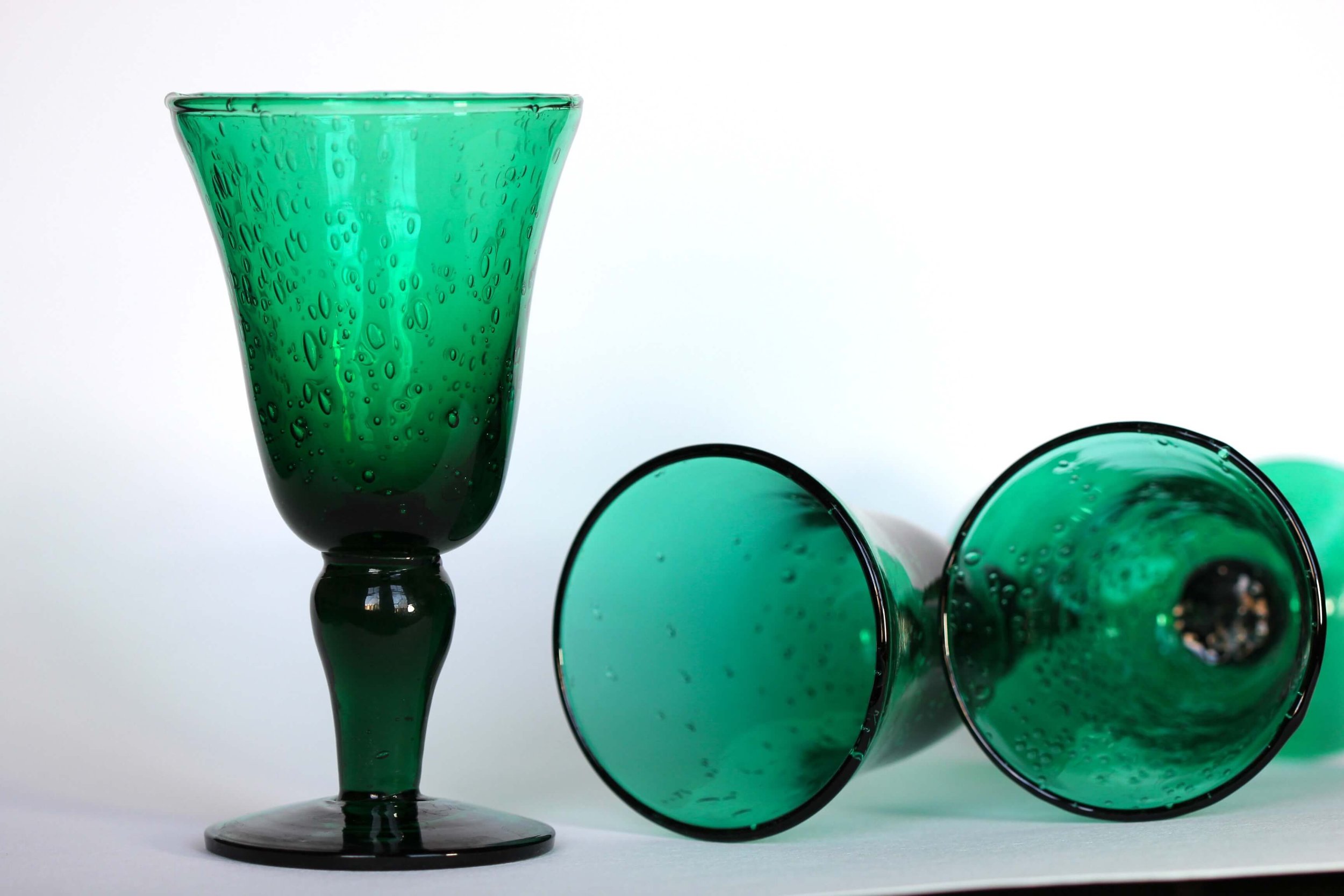 <img src="vintage-biot-glass.jpeg" alt="Vintage green color wine glasses, set against a white background.">