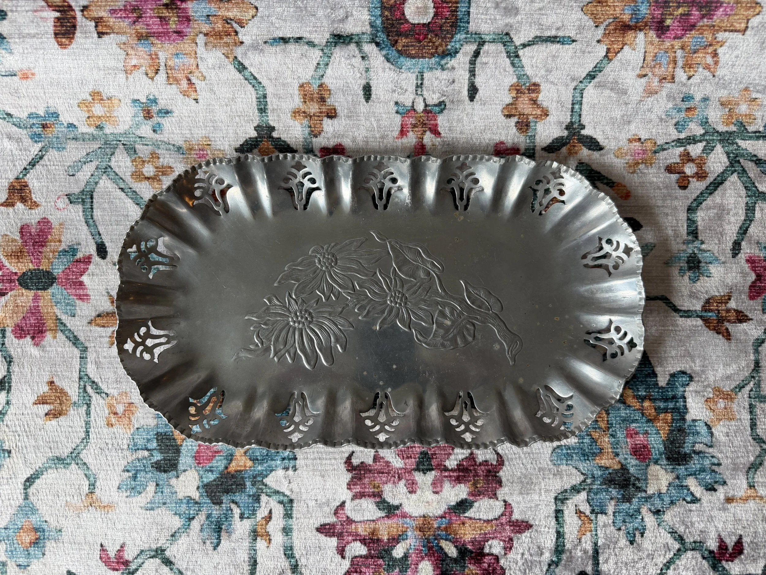 Aluminum Sunflower Tray