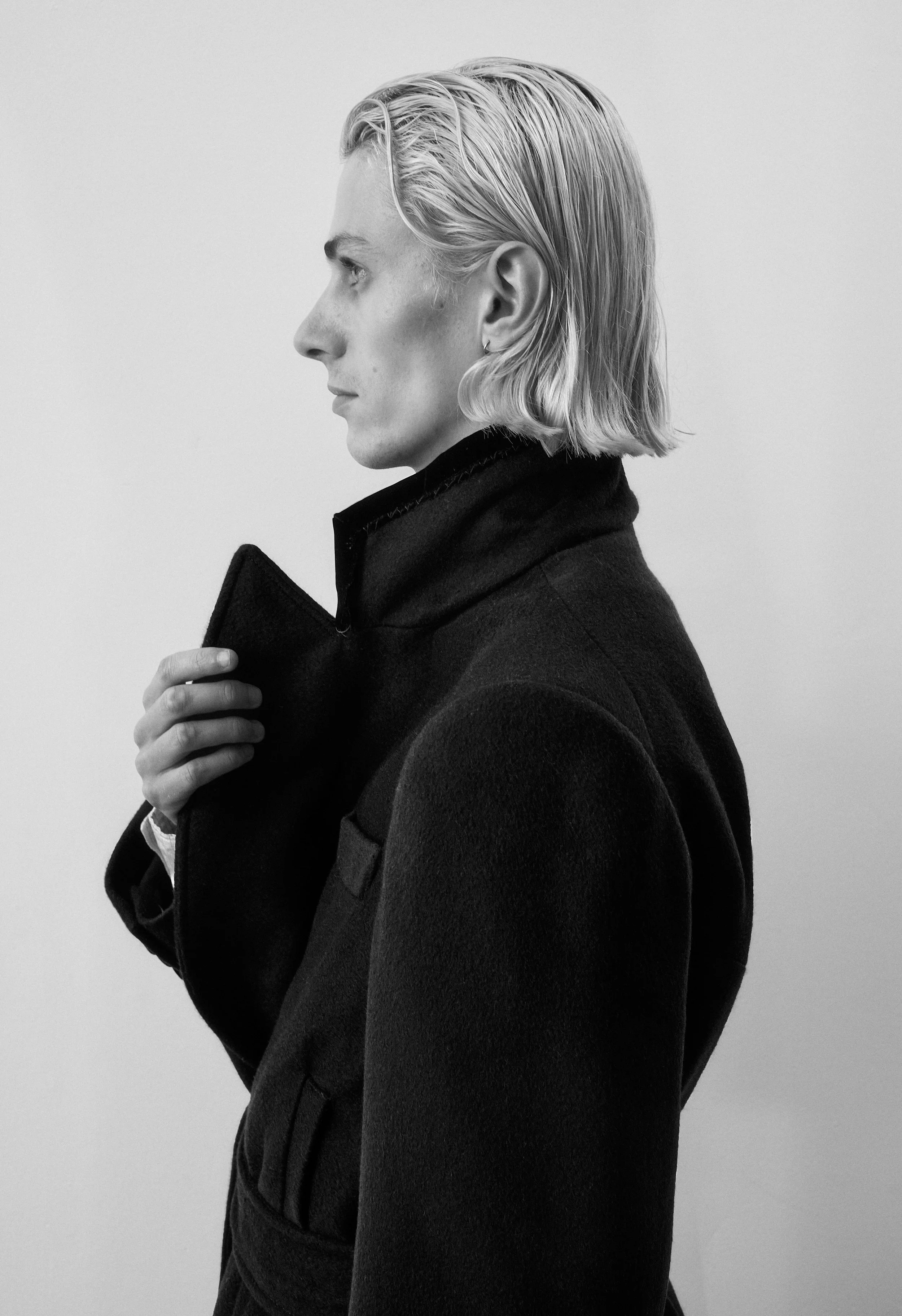 ZAC_SUNMAN_FEATHER TEST_076.jpg