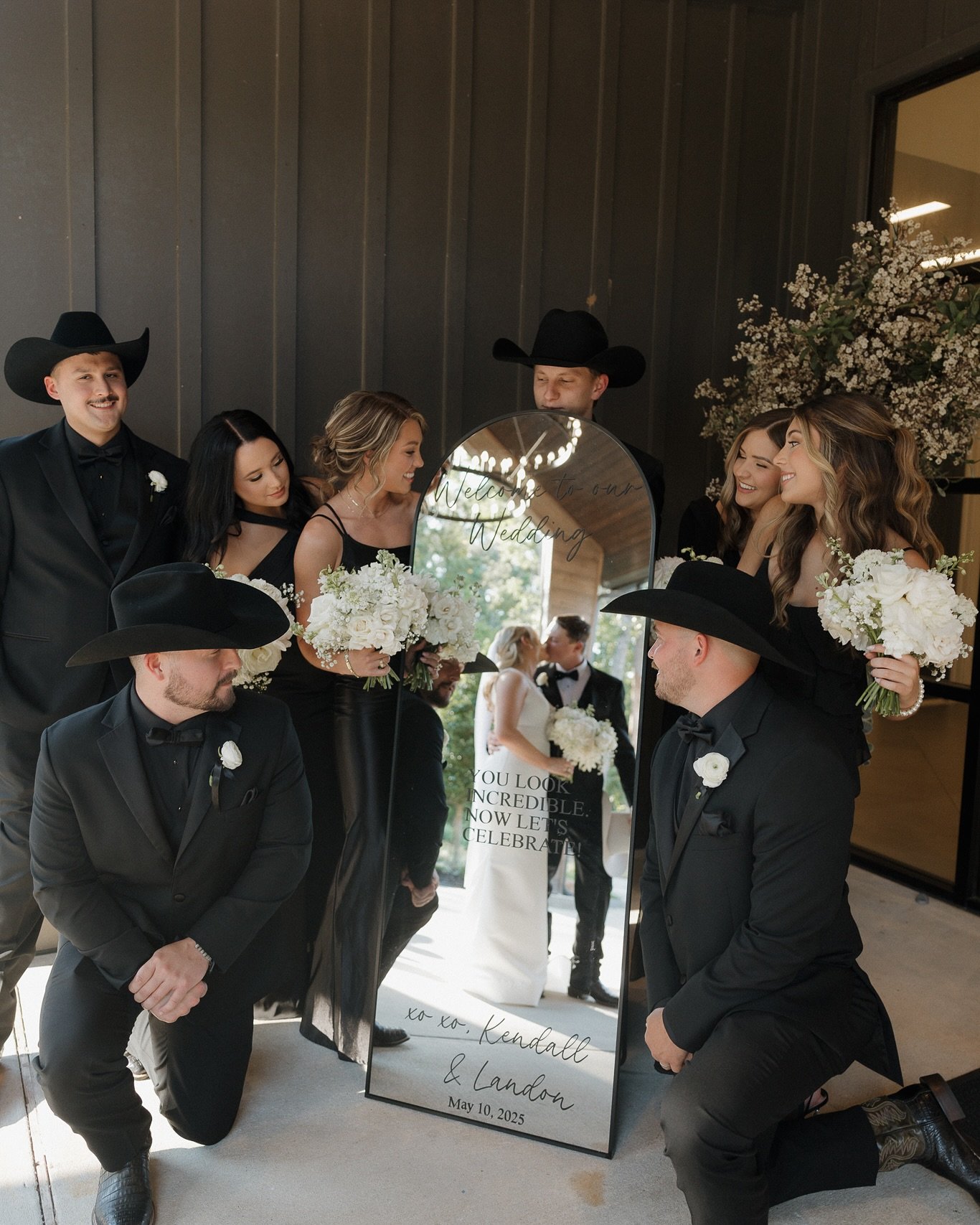 I have been on my DEATH BED since Mother&rsquo;s Day - don&rsquo;t eat the leftover deviled eggs, apparently. But finally felt good enough to knock out some sneak peeks from our 3 wedding weekend last week and I&rsquo;m so in love 🥰 

Kendall + Land