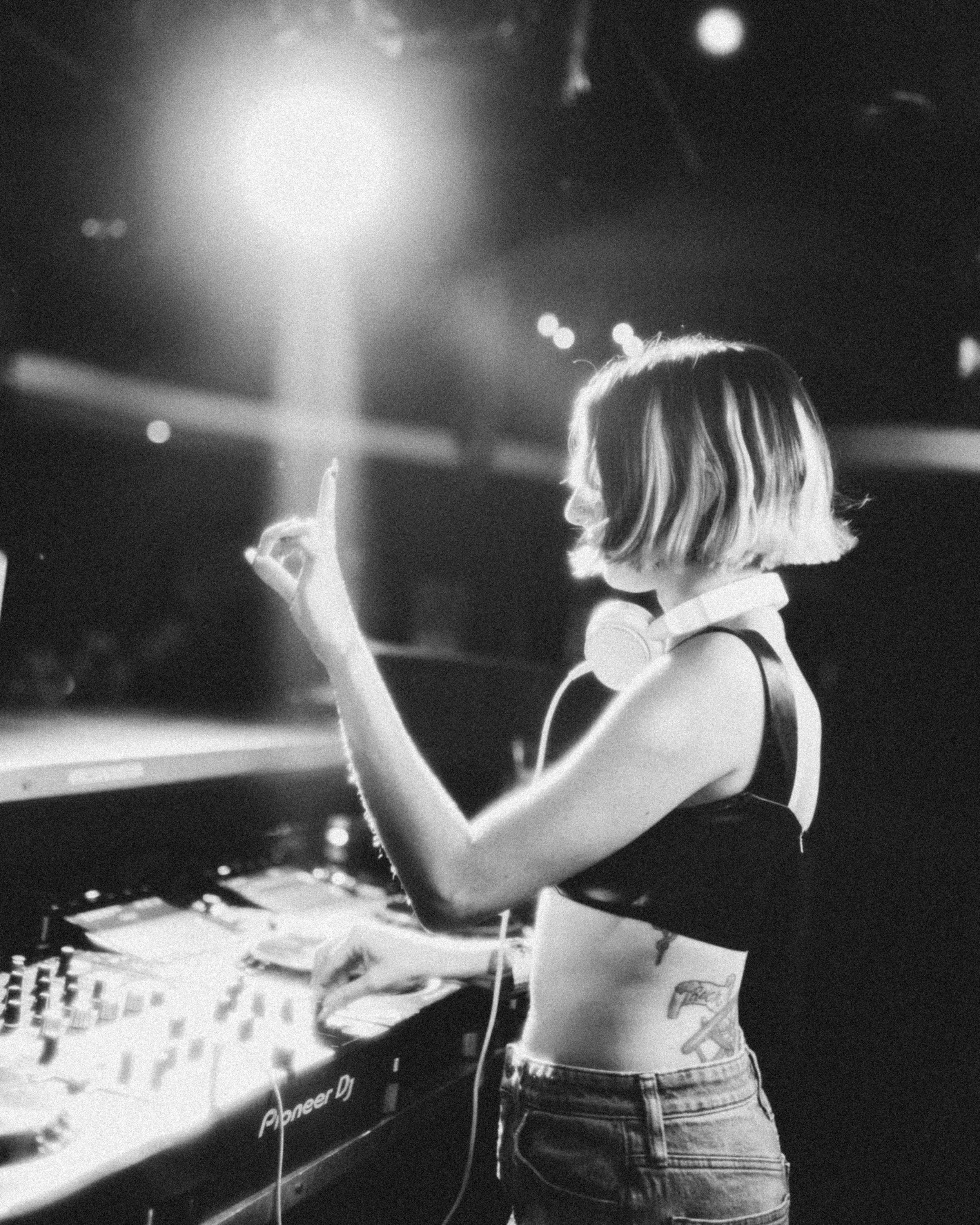 PAMBAM @ Myth-93.jpg