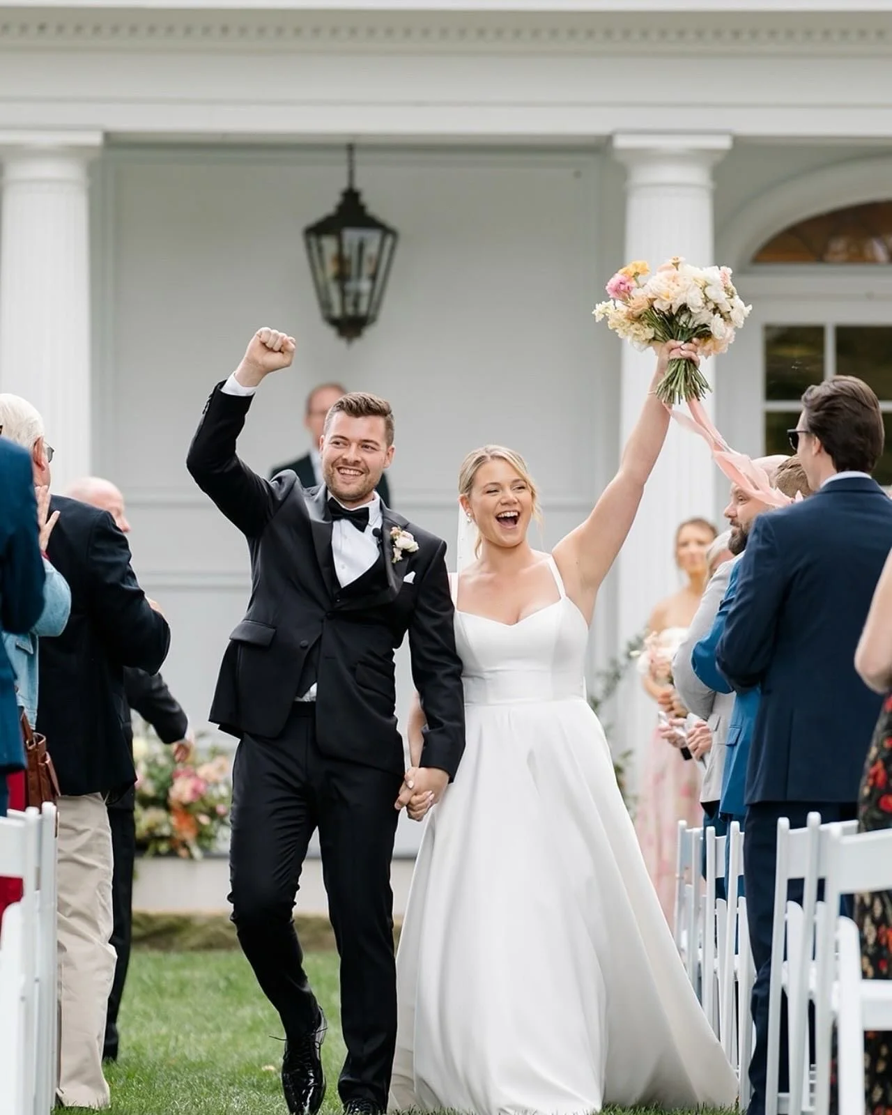 Happy First Anniversary to a truly special couple. Wishing you both a beautiful anniversary and many more milestones to come. 🥂

Planning @weddingconciergemg 
Venue @smithfarmgardensct 
Catering @lattituderestaurant 
Photographer @foxandveil 
Beauty