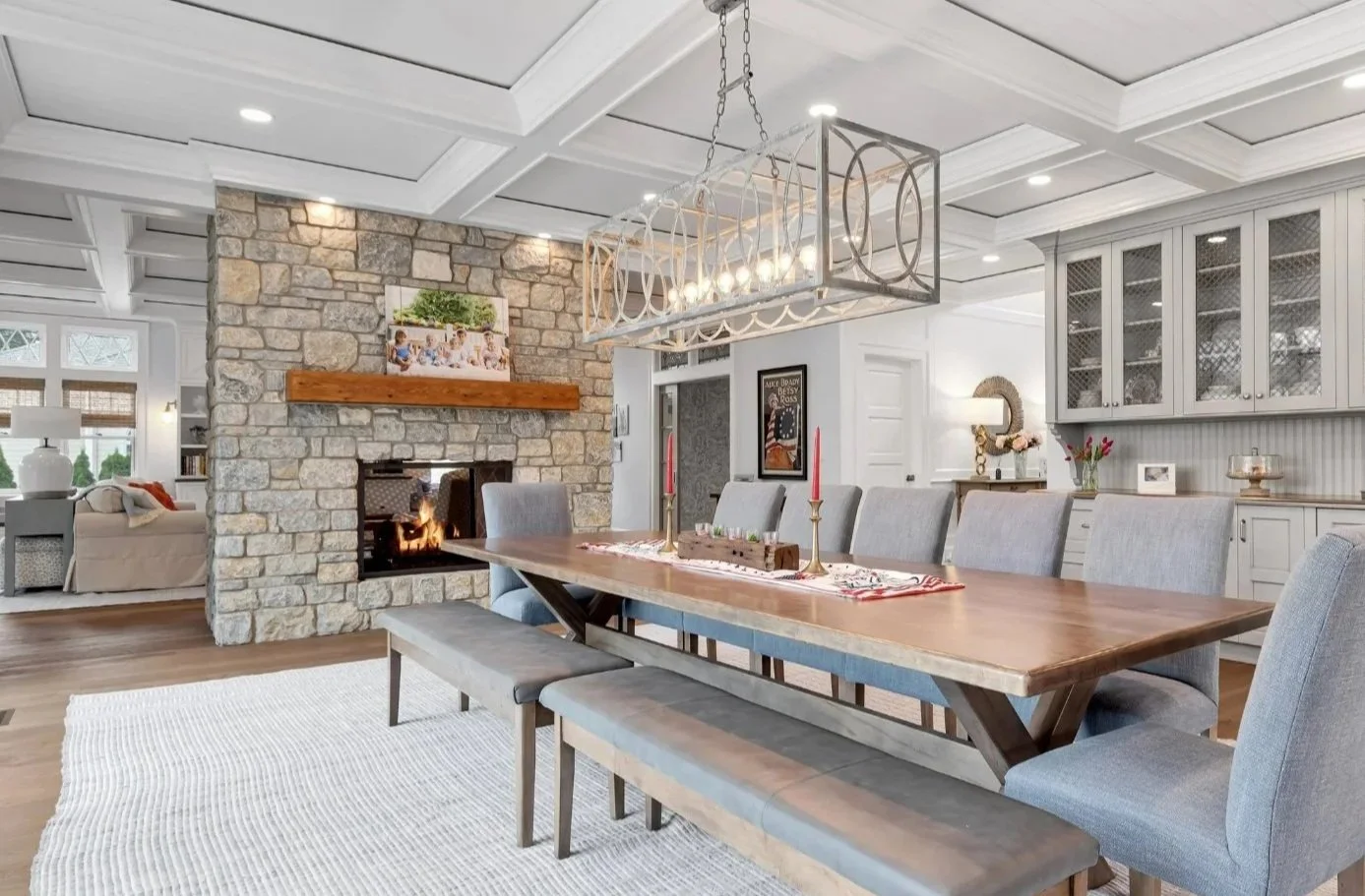 DIMENSIONAL CHALET BUFF&GREY