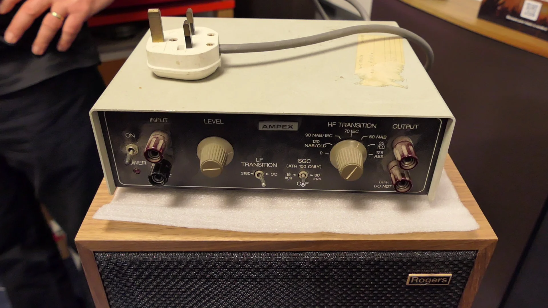 Ampex Flux Loop Equalizing Amplifier Gallery — Vintage Audio Workshop