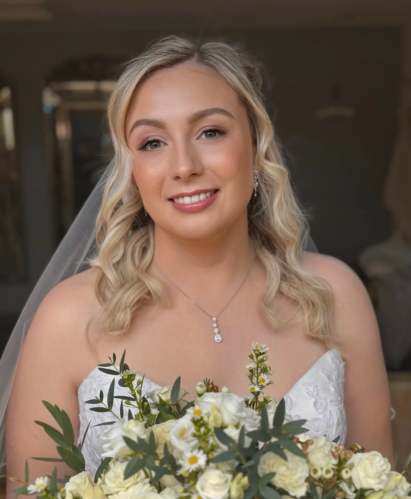 Beautiful Lauren who married @bredenburycourtbarns today 🤍

Lauren&rsquo;s vision was effortless elegance &mdash; luminous skin, softly defined eyes and the softest blush tones to enhance her natural beauty.

The morning unfolded exactly as she want