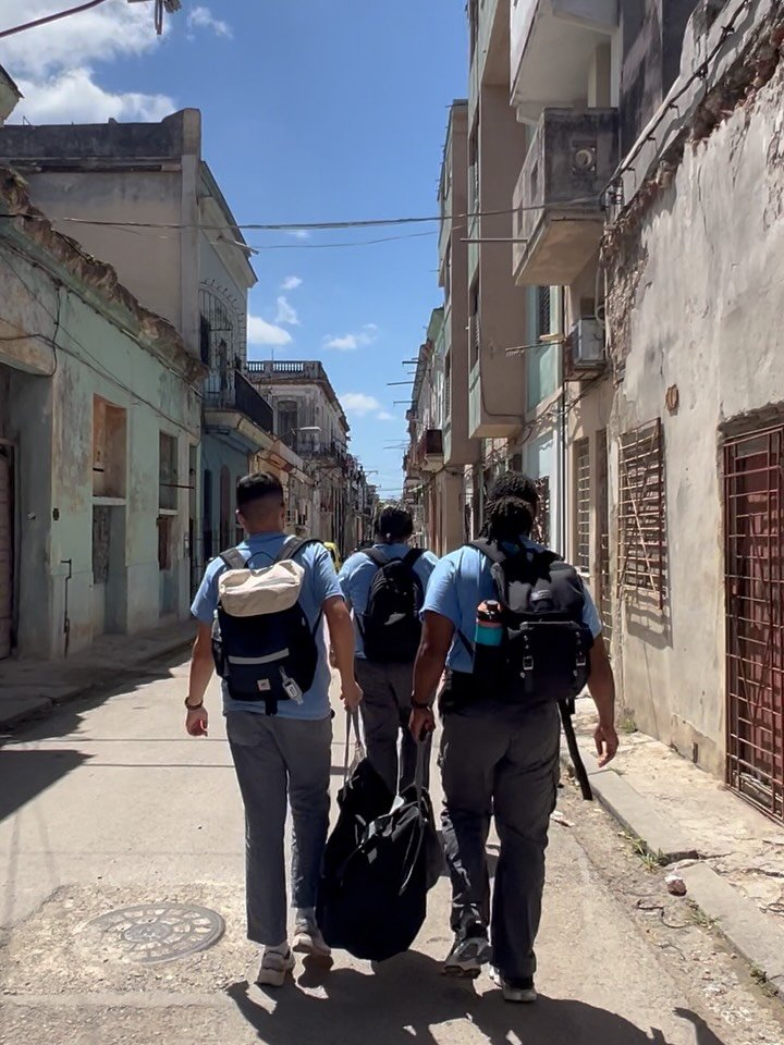 We delivered aid and engaged in cultural exchange with leaders of the Color Cubano initiative at a local community center. We discussed ongoing programs that have been implemented through educational models to address internalized racism left over fr