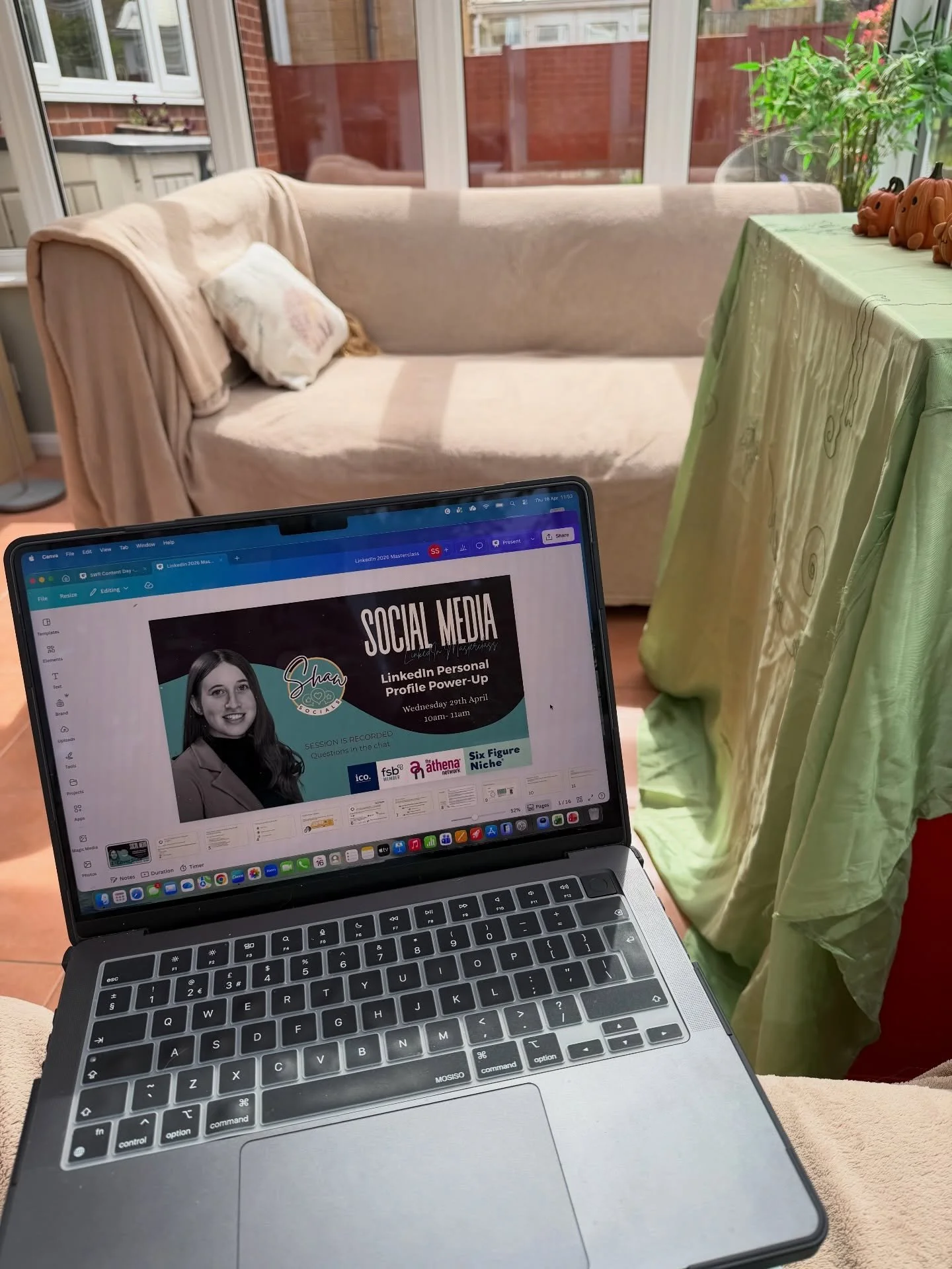 What an experience! ✨

Last week I had the opportunity to visit @susanwilmotrowe studio and honestly&hellip; I didn&rsquo;t want to leave. From trying out the rehab reformer, to journaling, to experiencing reiki&hellip; it was the perfect mix of move