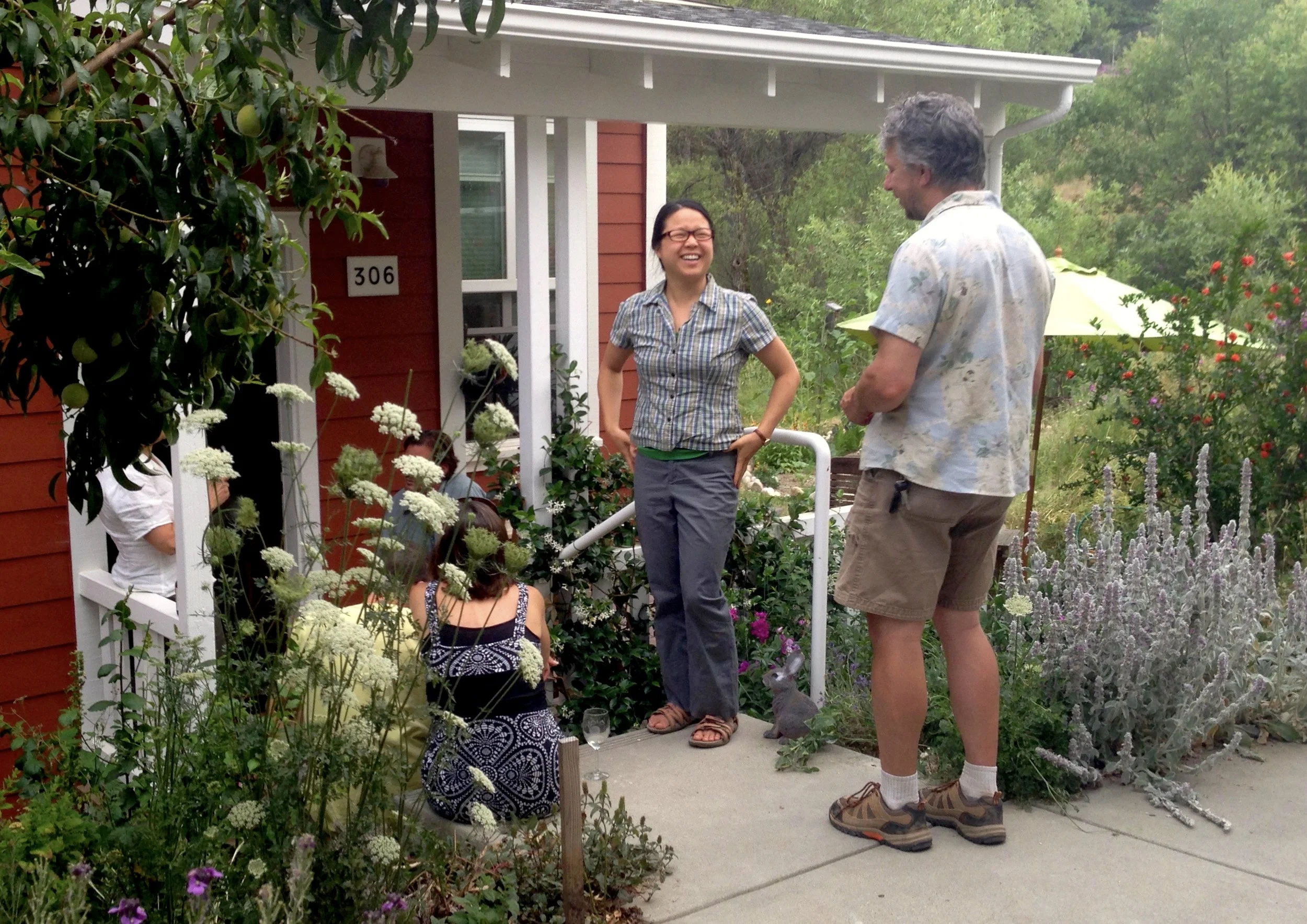 118-NC Porch chatting.jpg