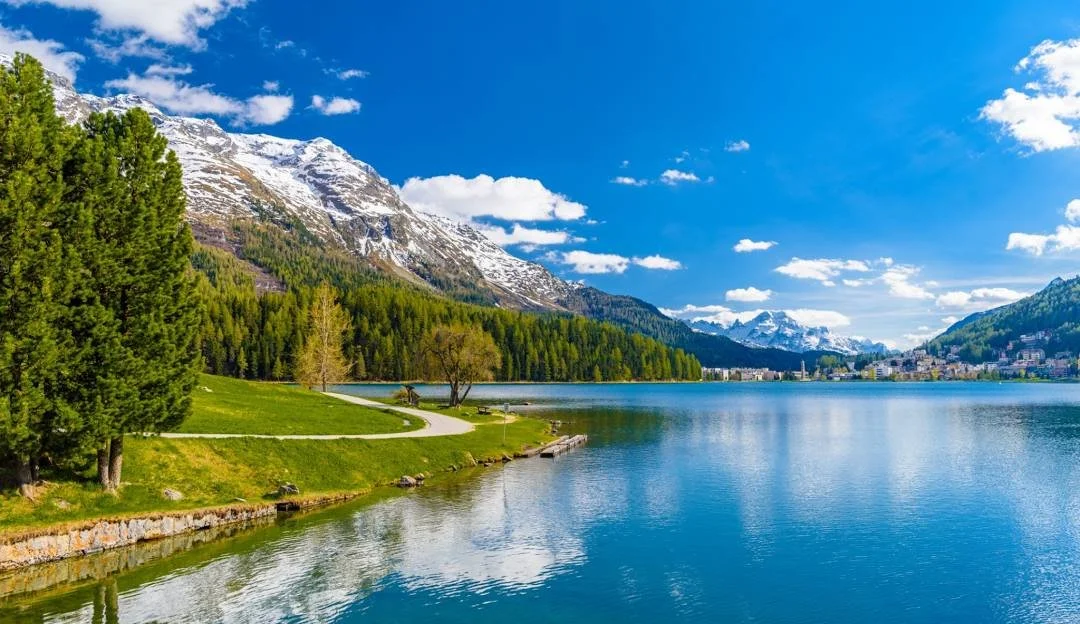 Visit Lake St. Moritz &amp; Lake Sils
