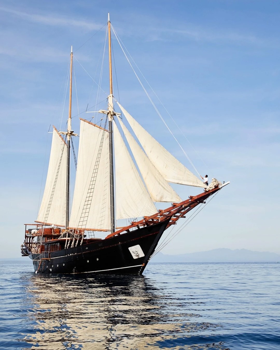 Where two sails, five cabins, and a 14 crew do a lot more than get you from A to B.

Amandira is Aman&rsquo;s handcrafted, two-masted 52m phinisi&mdash;aka your floating excuse to vanish into Indonesia&rsquo;s most remote corners (think Raja Ampat, K
