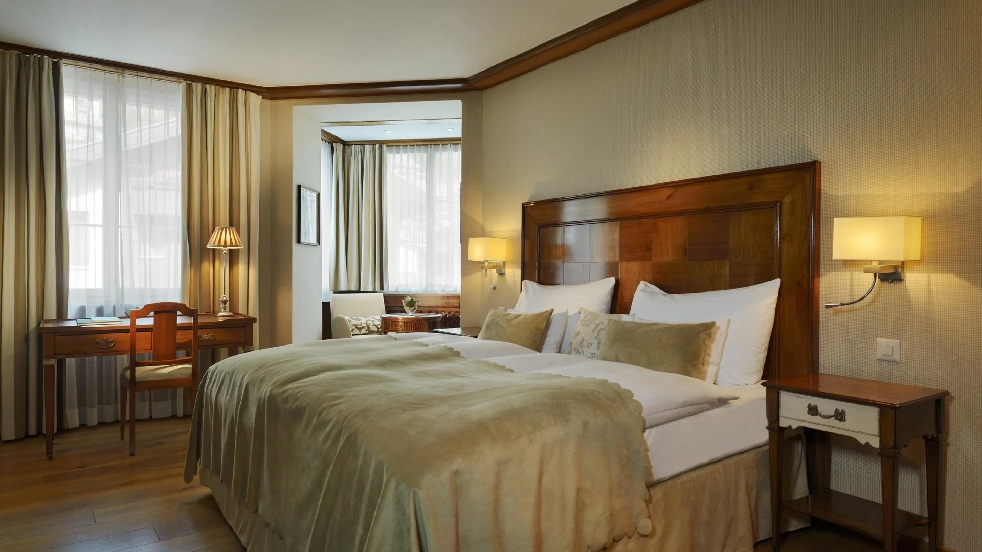 Mont-Cervin-Palace-Zermatt-Switzerland43.jpg