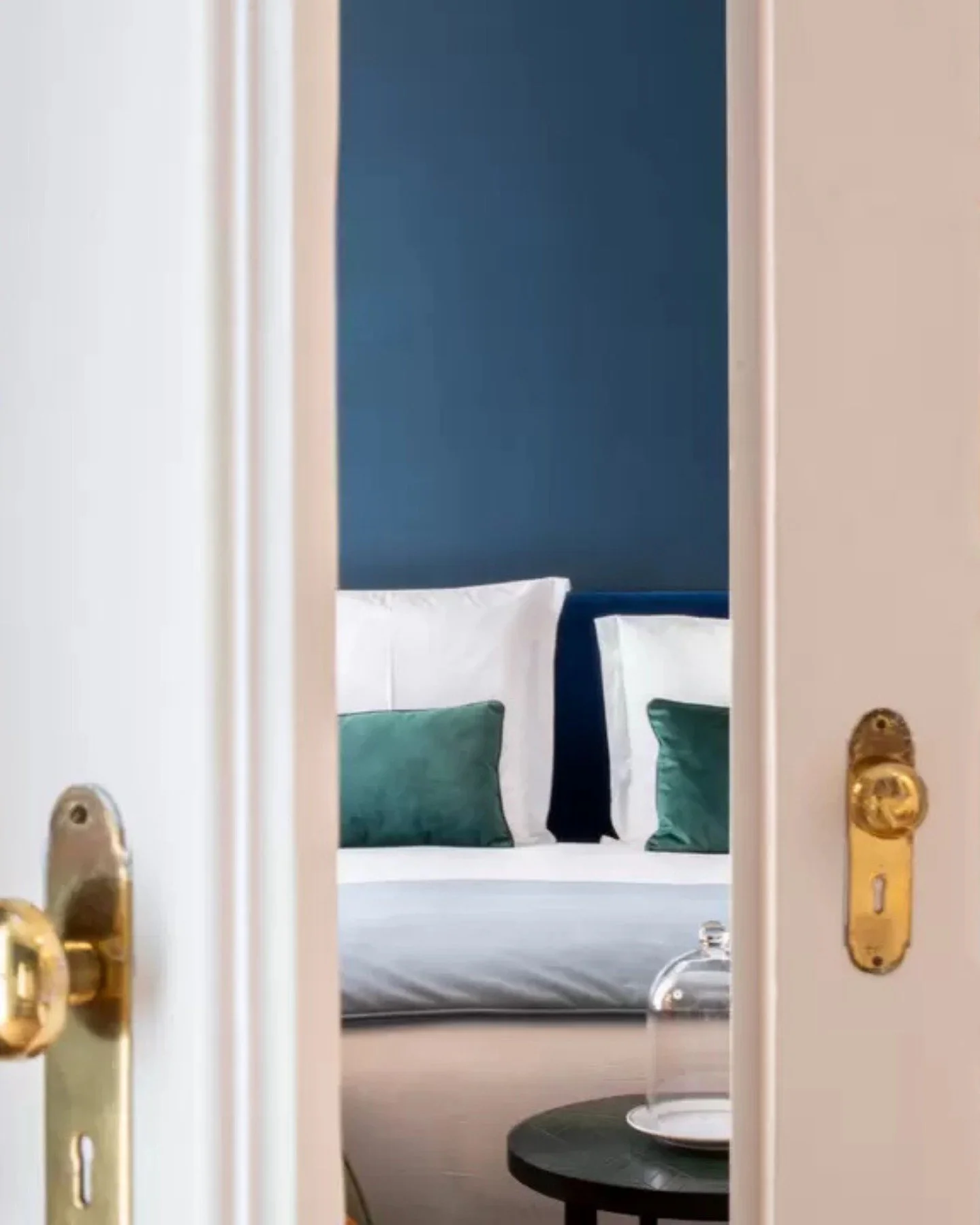 City light, then sea breeze. Start at Sublime Lisboa&mdash;a townhouse with an elegant vibe and (always) a late-night martini&mdash;then trade skyline for pine forest at Sublime Comporta, where you can tear up your agenda and just chill.

It&rsquo;s 