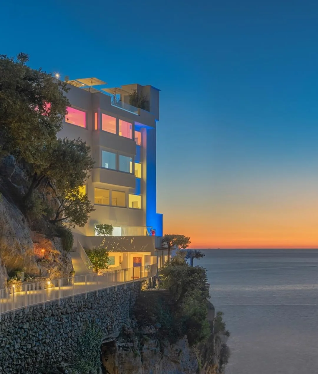 From the cliffs of the&nbsp;Amalfi Coast to the private shores of&nbsp;Amanpulo, this collection spans some of the world&rsquo;s most breathtaking horizons &mdash; where sea meets story and design meets destination. The&nbsp;Indian Ocean brings Six S