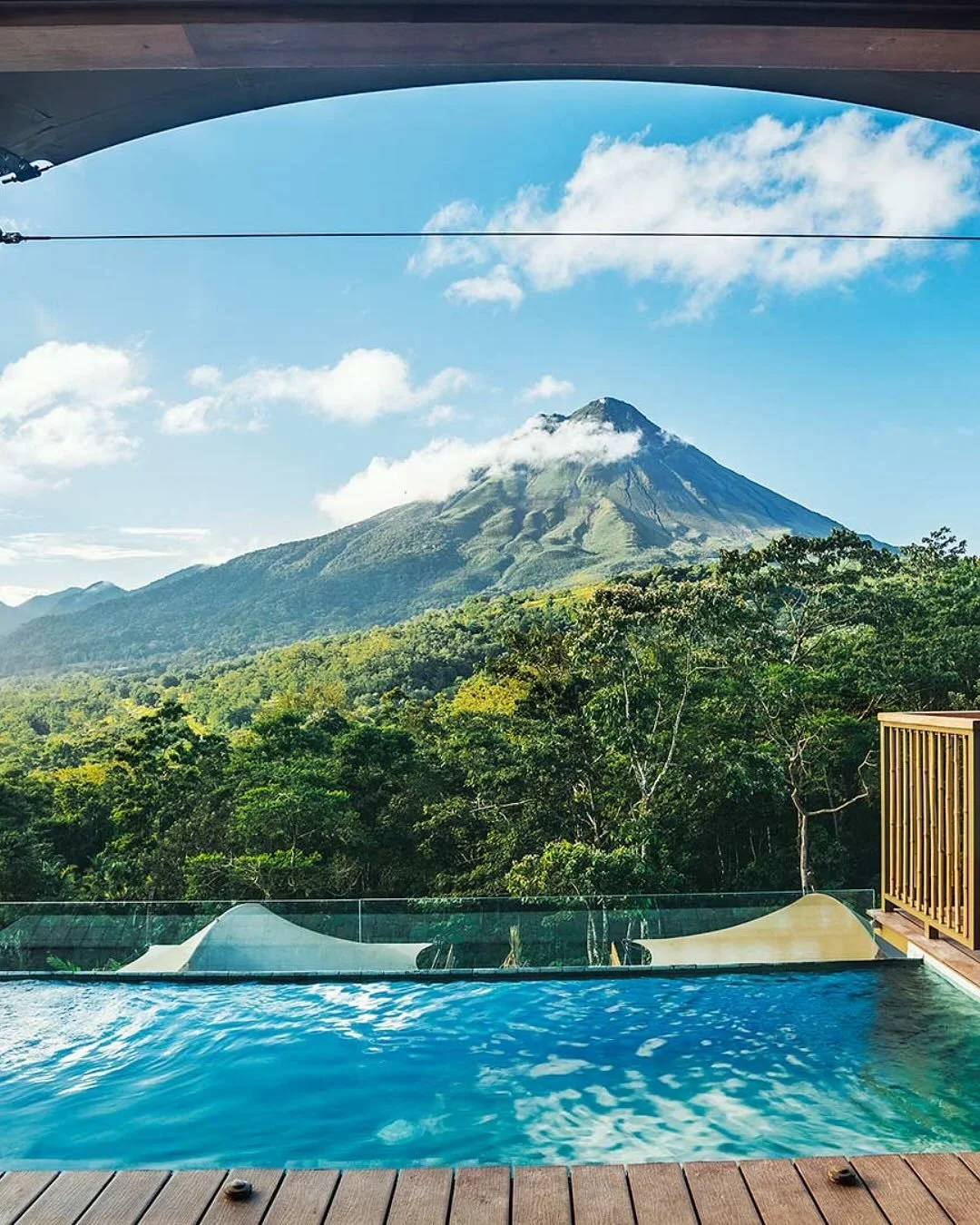 📍Nayara Tented Camp, Arenal Volcano National Park, Costa Rica 

Set within the folds of Costa Rica&rsquo;s rainforest, Nayara Tented Camp offers a stay shaped by quiet design and a deep sense of place. Elevated above the jungle canopy, the tents fee