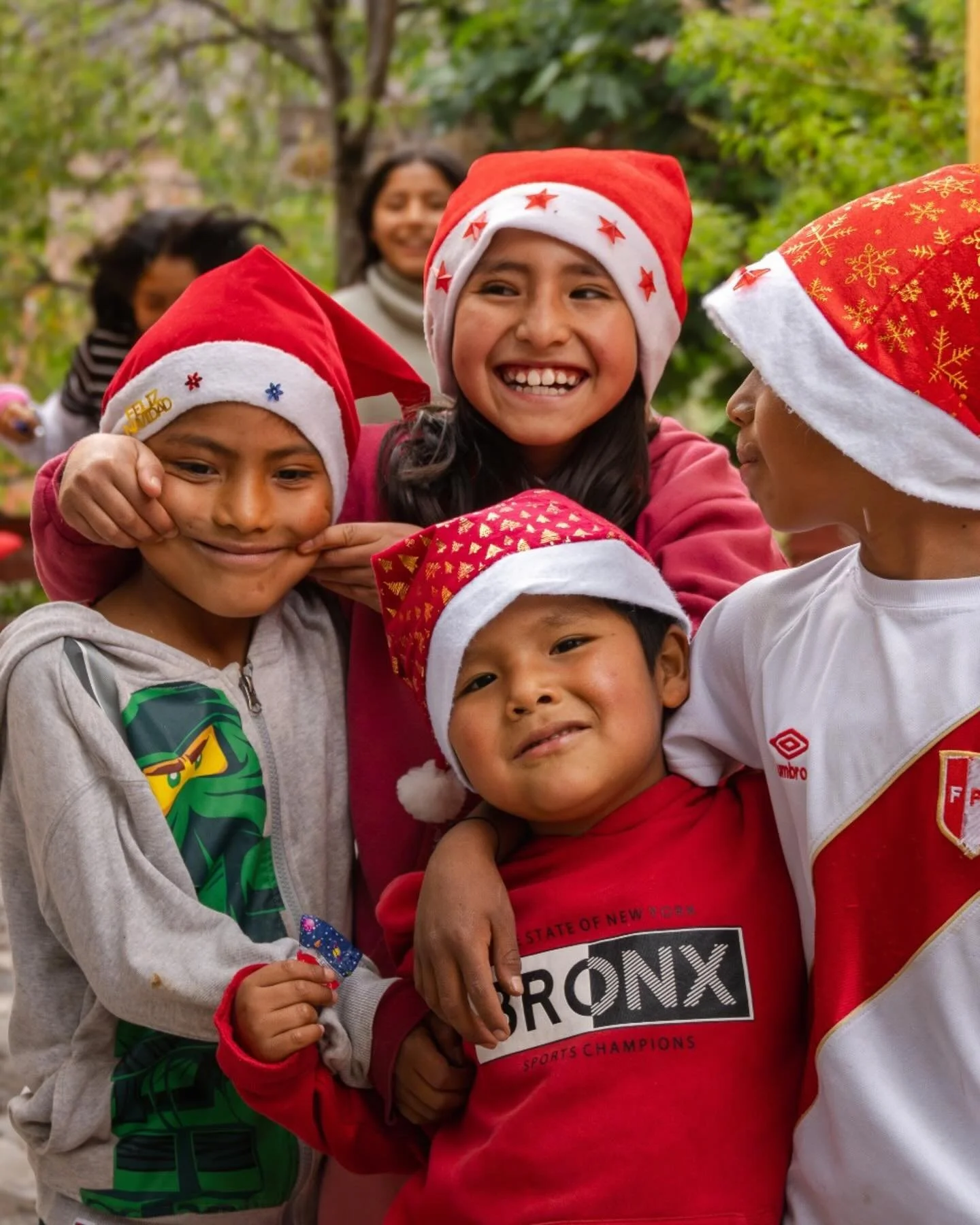 This Christmas, we&rsquo;re highlighting the&nbsp;Sol y Luna Foundation, dedicated to giving children born into poverty the education and care they deserve. Their annual auction brings together beautiful global experiences &mdash; each one directly f