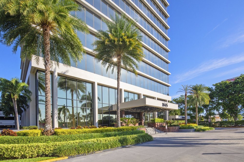 The 1645 at Palm Beach Lakes