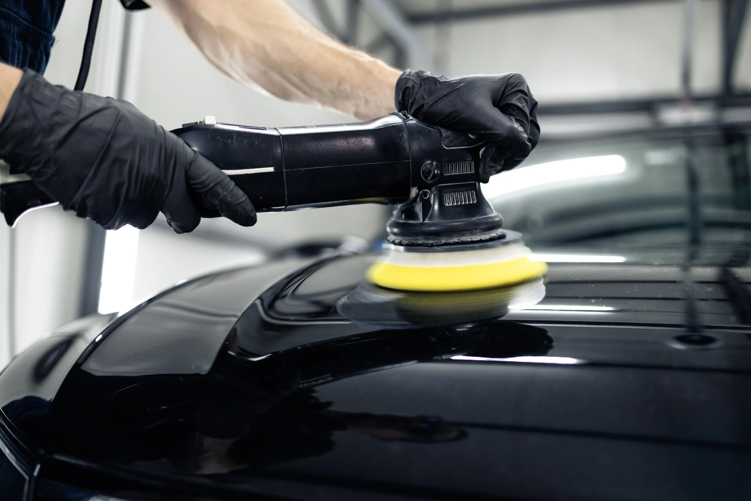 PAINT CORRECTION DETAIL SERVICE