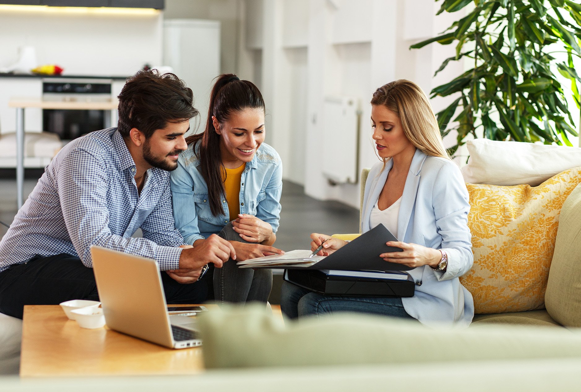 How to Become a Real Estate Agent in Edmonton, Alberta