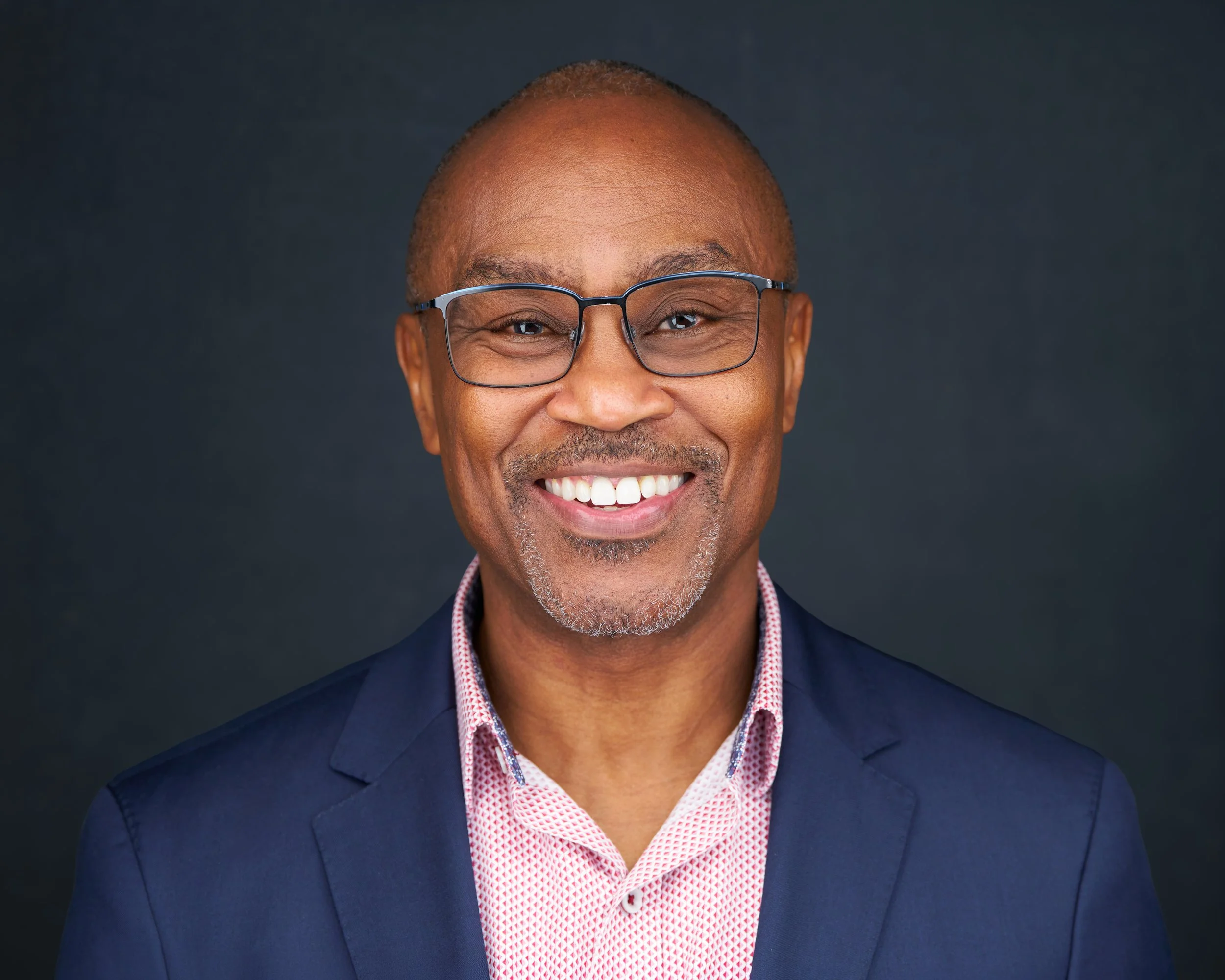 Headshot of Dr. Keith D. Dorsey, sitting independent director, a nominating and governance committee member, and a senior advisor in the CEO and board services practice of a global executive search firm.