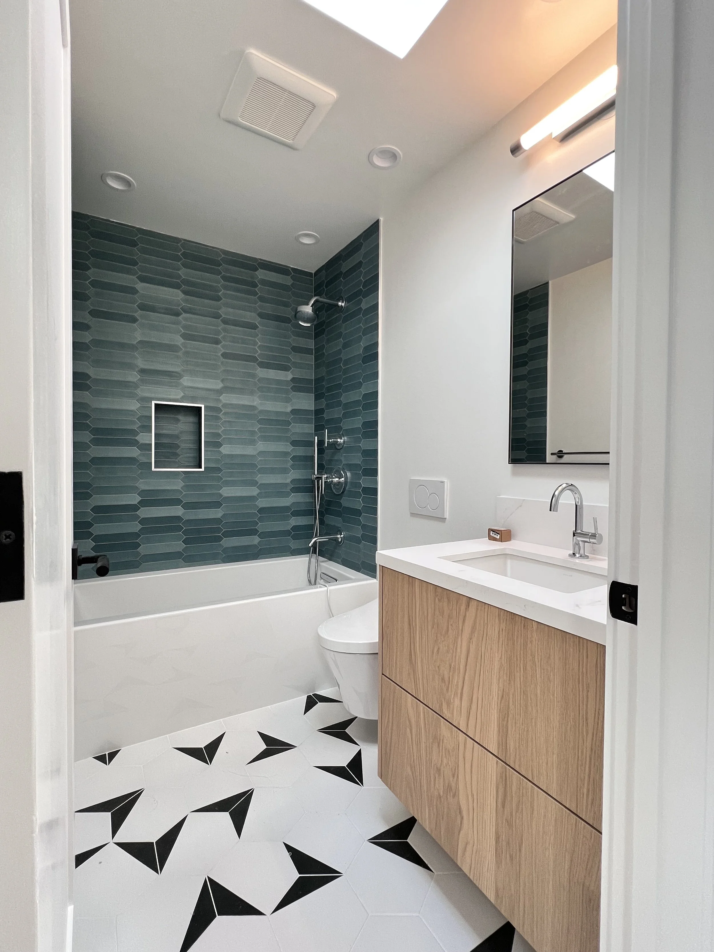 An image of the Float House.