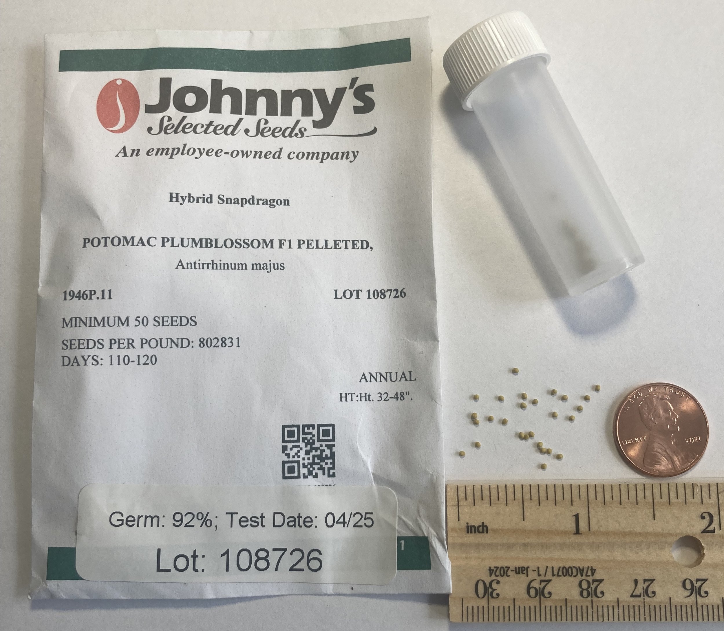 tiny snapdragon seeds pelleted come in a small plastic tube