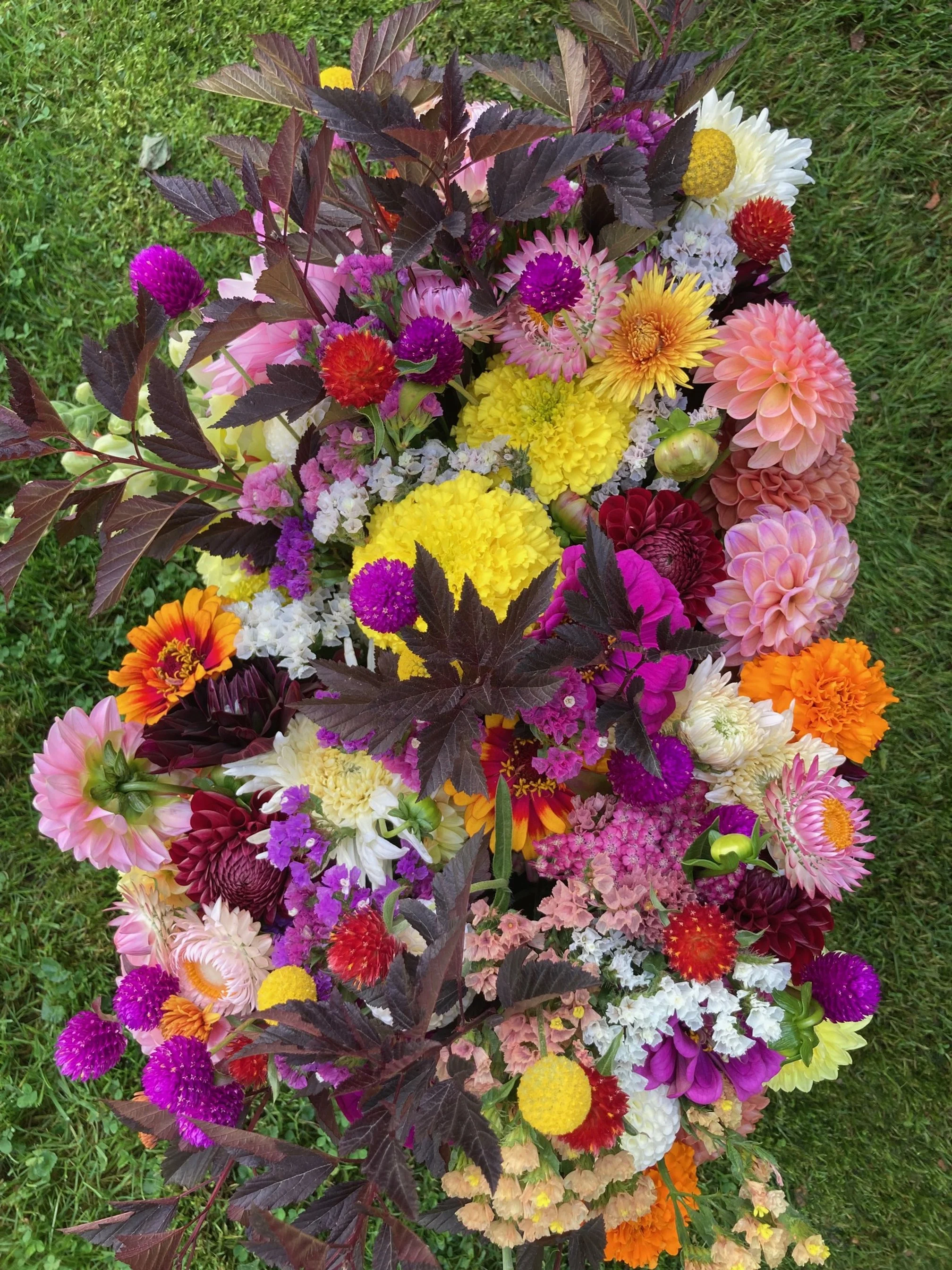 9/24-bucket of beauty, 4 bouquets at Beacon Farm Market