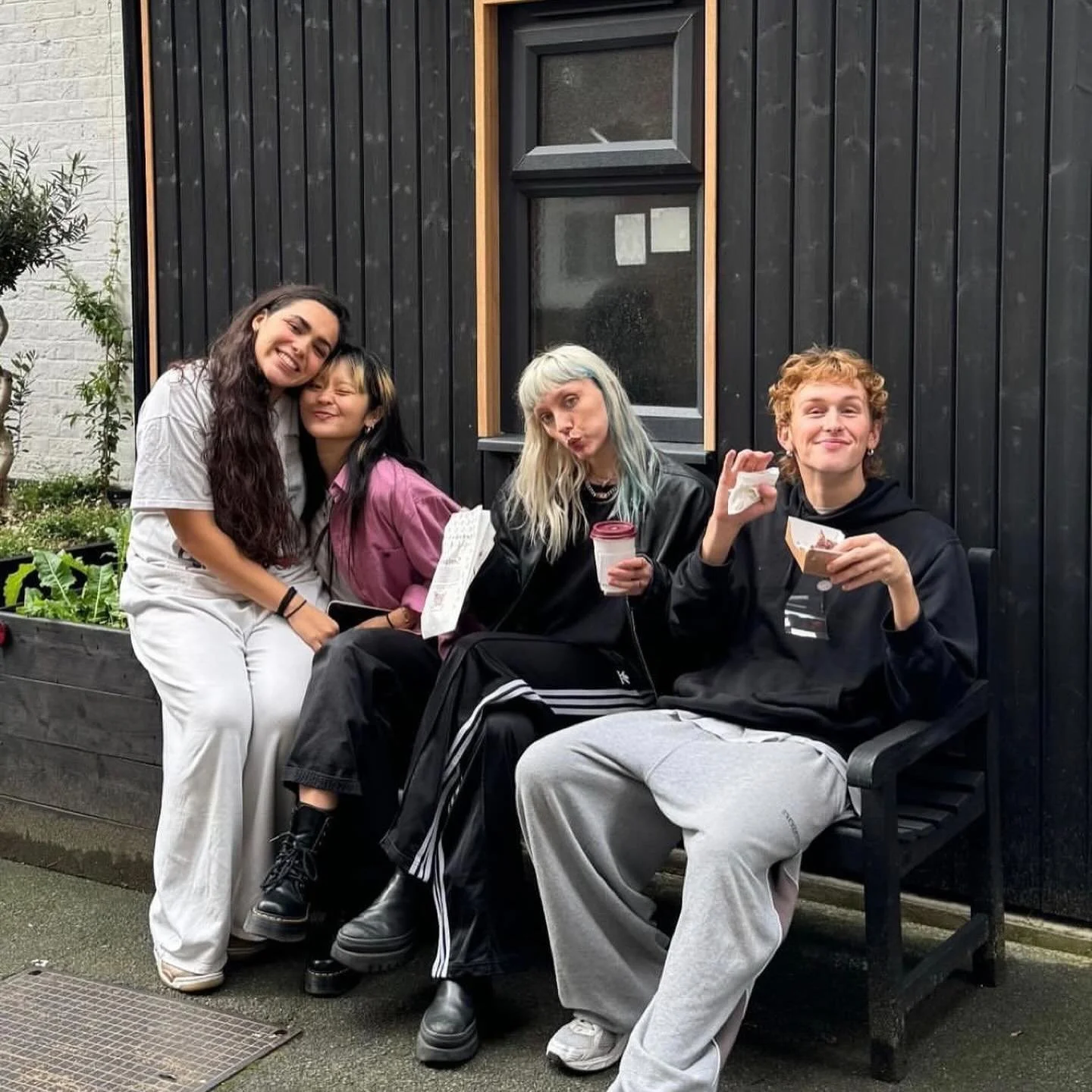 some of many sunny silly sweet sexy serious summer moments 

ps can we bring bad quality photos back in ( my camera lens is cracked )