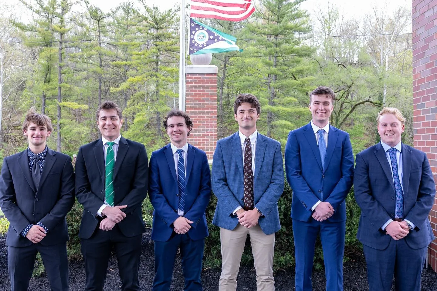 Big congrats to our seniors who are graduating today! We wish you all the best of luck in your future careers. We will miss you all!