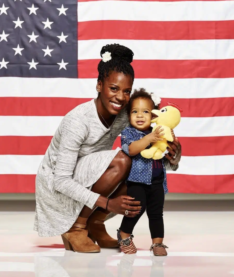 Olympic bronze medallist Alysia Montańo and her daughter Linnea