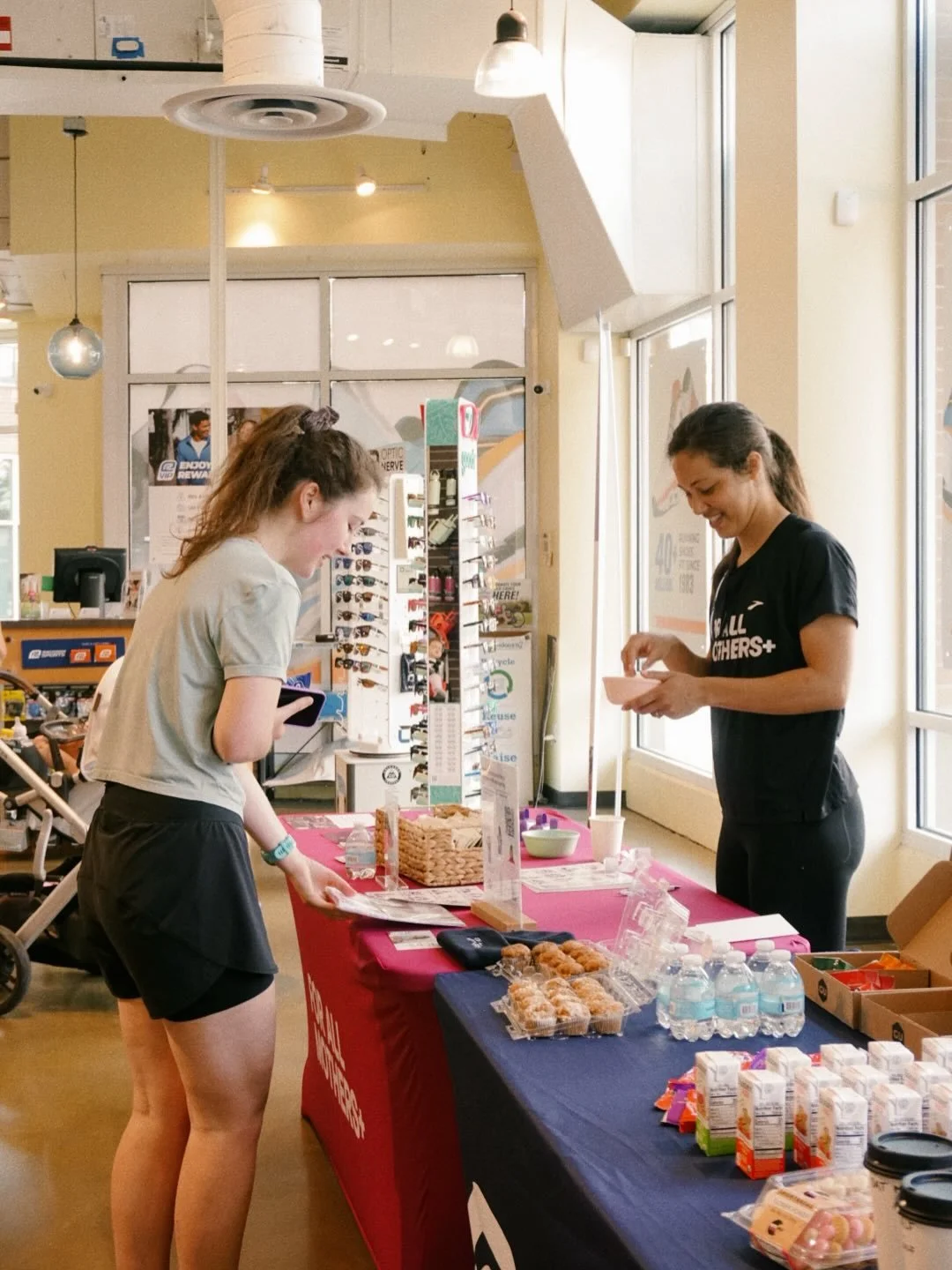 What an incredible weekend for the MomForward Movement 💜.

So many hosted powerful events bringing communities together to move, connect, and advocate for mothers everywhere. Thank you to our hosts, and everyone who showed up, shared space, and help