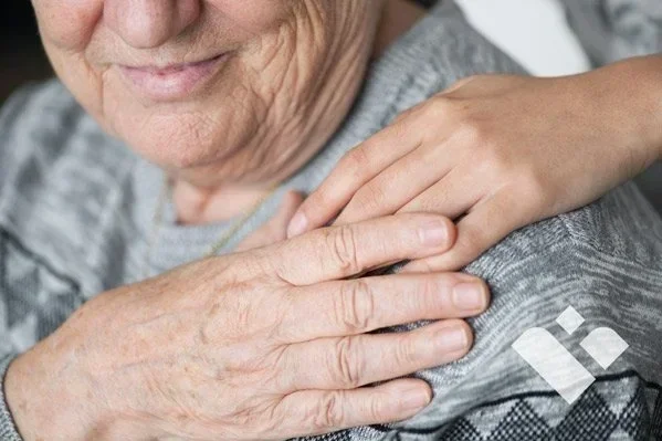 Caring for a Loved One with Alzheimer’s or Dementia: Building Safety, Routine, and Trust